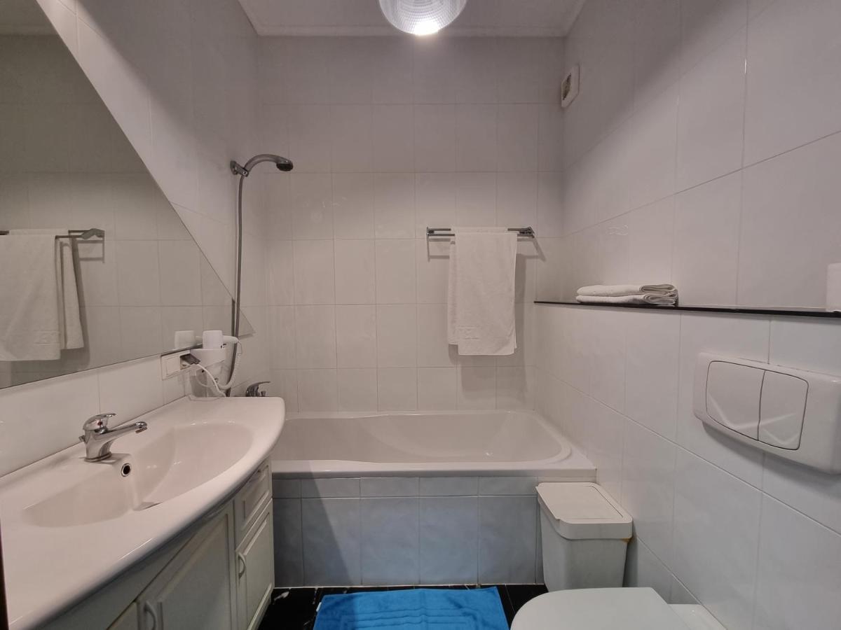 Bilgoraj Aparthotel Екстер'єр фото